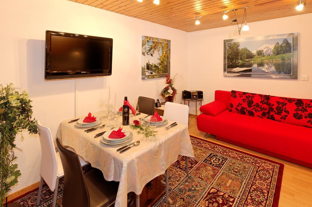 Haus Waldheim Grachen Apartment Room photo